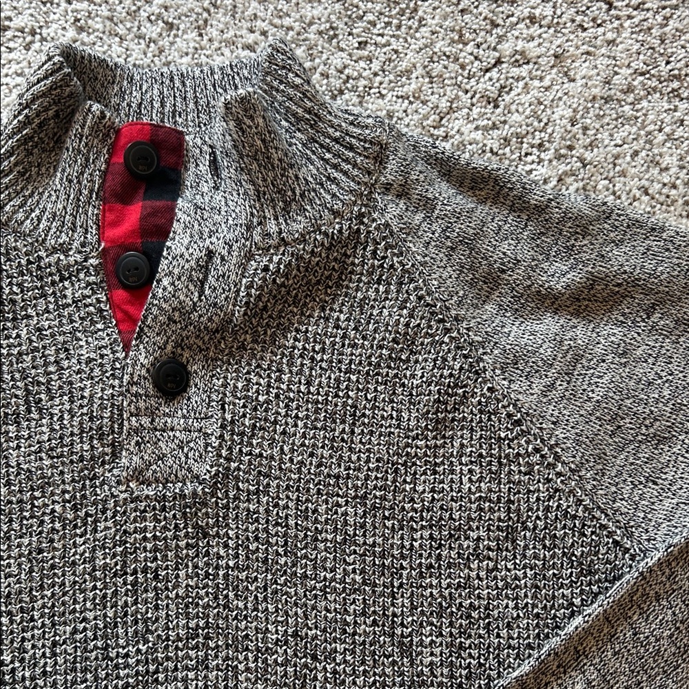 Weatherproof Black/White Sweater with Buffalo Plaid Detail